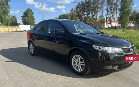 KIA Cerato III, 2011 год, 950 000 рублей, 3 фотография