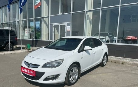 Opel Astra J, 2012 год, 755 000 рублей, 2 фотография