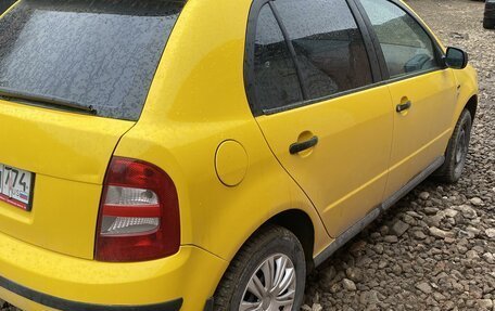 Skoda Fabia I, 2001 год, 290 000 рублей, 2 фотография