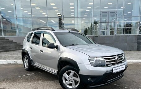 Renault Duster I рестайлинг, 2014 год, 1 050 000 рублей, 3 фотография