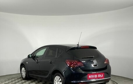 Opel Astra J, 2014 год, 1 030 000 рублей, 7 фотография