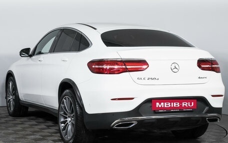 Mercedes-Benz GLC Coupe, 2018 год, 4 400 000 рублей, 7 фотография