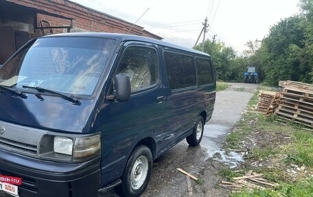 Toyota HiAce H100, 1993 год, 550 000 рублей, 4 фотография