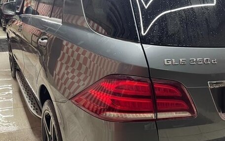 Mercedes-Benz GLE, 2018 год, 4 700 000 рублей, 13 фотография