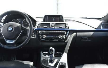 BMW 3 серия, 2018 год, 2 798 000 рублей, 12 фотография