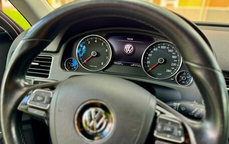 Volkswagen Touareg III, 2011 год, 2 400 000 рублей, 33 фотография