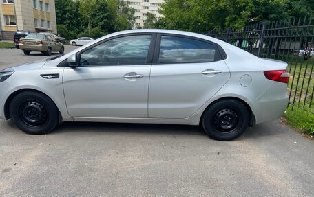 KIA Rio III рестайлинг, 2013 год, 890 000 рублей, 4 фотография