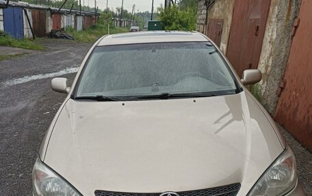 Toyota Camry V40, 2002 год, 875 000 рублей, 2 фотография