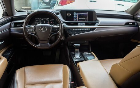 Lexus ES VII, 2018 год, 3 820 000 рублей, 6 фотография