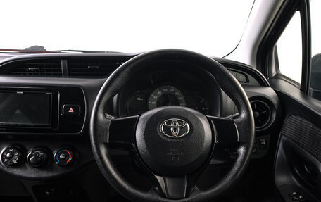 Toyota Vitz, 2019 год, 1 089 000 рублей, 7 фотография