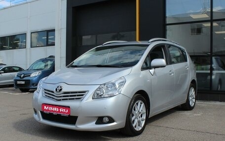 Toyota Verso I, 2011 год, 1 400 000 рублей, 1 фотография