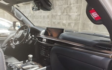Lexus LX III, 2016 год, 7 000 000 рублей, 6 фотография