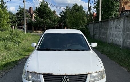 Volkswagen Passat B5+ рестайлинг, 1997 год, 300 000 рублей, 1 фотография