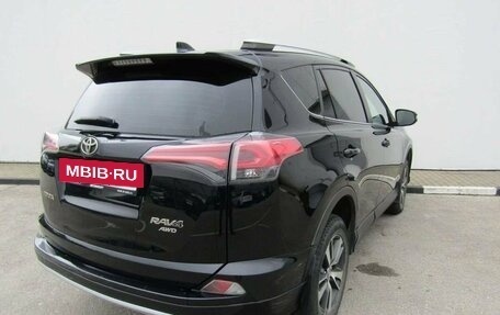 Toyota RAV4, 2017 год, 2 105 000 рублей, 8 фотография