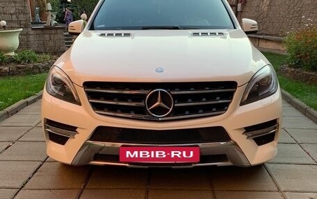 Mercedes-Benz M-Класс, 2012 год, 3 575 000 рублей, 2 фотография