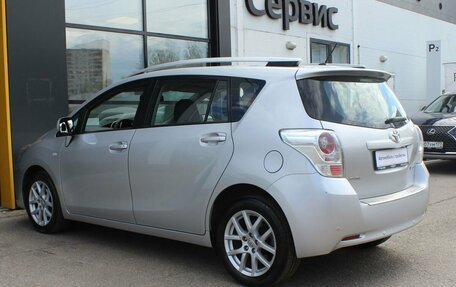 Toyota Verso I, 2011 год, 1 400 000 рублей, 8 фотография