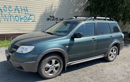 Mitsubishi Outlander III рестайлинг 3, 2005 год, 790 000 рублей, 2 фотография