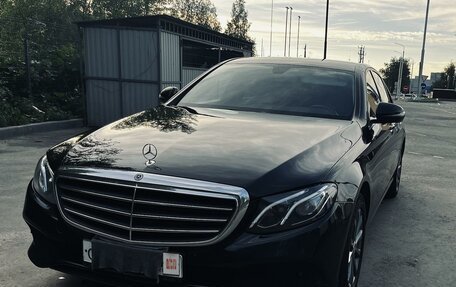 Mercedes-Benz E-Класс, 2019 год, 2 690 000 рублей, 2 фотография
