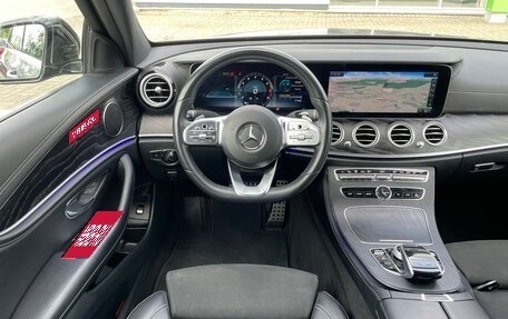 Mercedes-Benz E-Класс, 2019 год, 3 430 000 рублей, 8 фотография