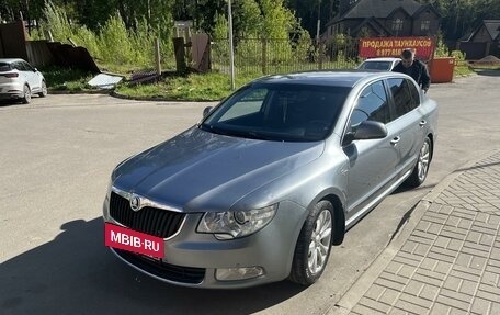 Skoda Superb III рестайлинг, 2012 год, 1 300 000 рублей, 4 фотография