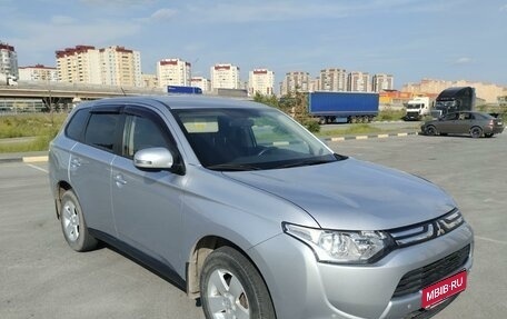 Mitsubishi Outlander III рестайлинг 3, 2012 год, 1 526 000 рублей, 1 фотография