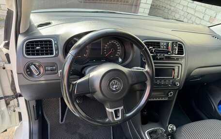 Volkswagen Polo VI (EU Market), 2013 год, 920 000 рублей, 9 фотография