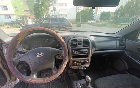 Hyundai Sonata IV рестайлинг, 2005 год, 300 000 рублей, 6 фотография