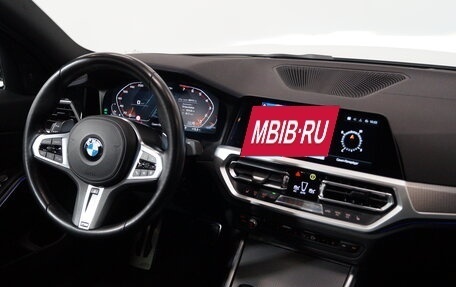 BMW 3 серия, 2019 год, 6 250 000 рублей, 13 фотография