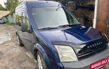 Ford Tourneo Connect I, 2006 год, 700 000 рублей, 21 фотография