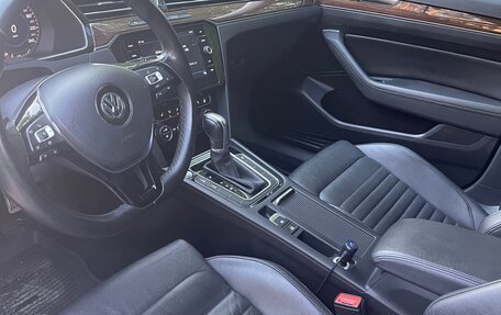 Volkswagen Passat B8 рестайлинг, 2019 год, 2 450 000 рублей, 9 фотография