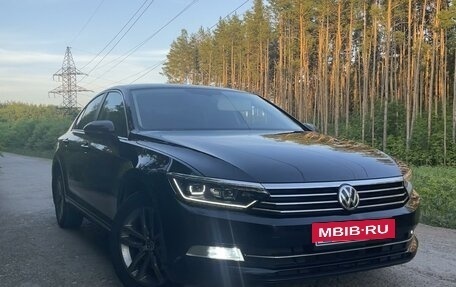 Volkswagen Passat B8 рестайлинг, 2019 год, 2 450 000 рублей, 3 фотография