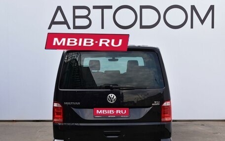 Volkswagen Multivan T6 рестайлинг, 2015 год, 4 070 000 рублей, 7 фотография