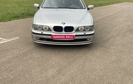 BMW 5 серия, 2001 год, 980 000 рублей, 4 фотография