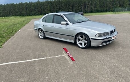 BMW 5 серия, 2001 год, 980 000 рублей, 8 фотография