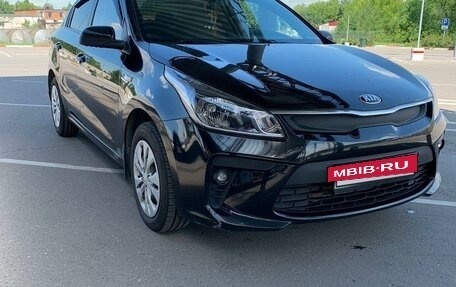 KIA Rio IV, 2018 год, 1 340 000 рублей, 3 фотография