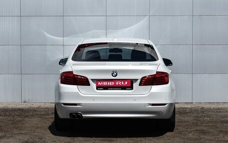 BMW 5 серия, 2015 год, 2 340 000 рублей, 4 фотография