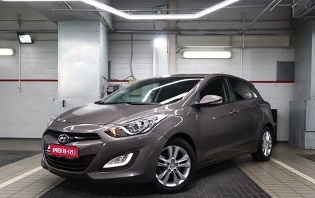 Hyundai i30 II рестайлинг, 2013 год, 1 330 000 рублей, 1 фотография