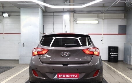 Hyundai i30 II рестайлинг, 2013 год, 1 330 000 рублей, 4 фотография