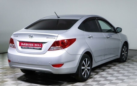 Hyundai Solaris II рестайлинг, 2011 год, 915 000 рублей, 5 фотография