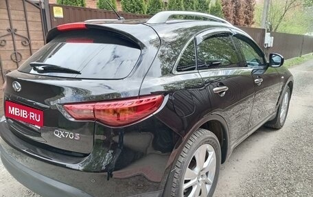 Infiniti QX70, 2014 год, 2 650 000 рублей, 6 фотография