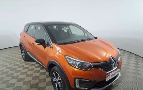 Renault Kaptur I рестайлинг, 2017 год, 1 809 000 рублей, 3 фотография