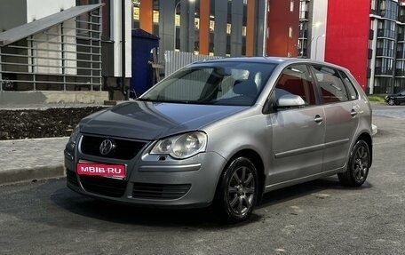 Volkswagen Polo IV рестайлинг, 2005 год, 445 000 рублей, 1 фотография