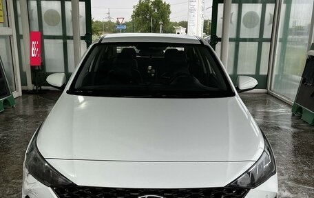 Hyundai Solaris II рестайлинг, 2020 год, 1 450 000 рублей, 3 фотография