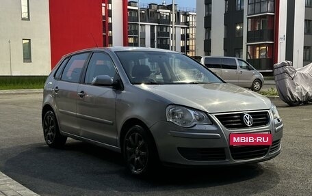 Volkswagen Polo IV рестайлинг, 2005 год, 445 000 рублей, 3 фотография