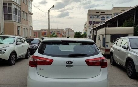 KIA Rio III рестайлинг, 2014 год, 940 000 рублей, 6 фотография