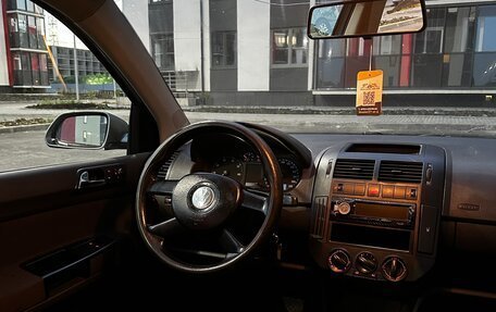 Volkswagen Polo IV рестайлинг, 2005 год, 445 000 рублей, 8 фотография