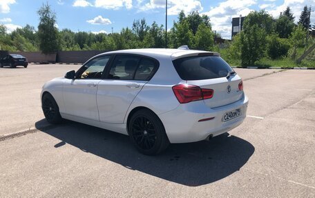 BMW 1 серия, 2018 год, 2 600 000 рублей, 4 фотография
