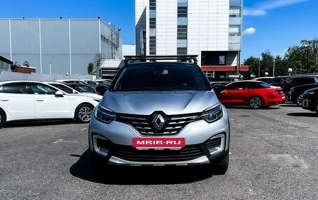 Renault Kaptur I рестайлинг, 2021 год, 1 648 000 рублей, 2 фотография