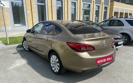 Opel Astra J, 2012 год, 840 000 рублей, 5 фотография