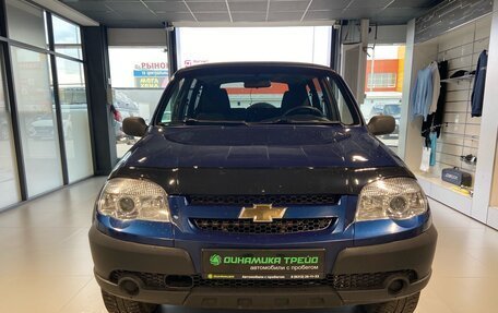 Chevrolet Niva I рестайлинг, 2017 год, 850 000 рублей, 2 фотография